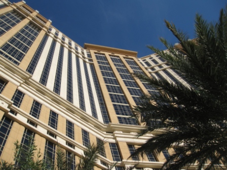 las vegas strip map of hotels 2011. These two adjacent Las Vegas