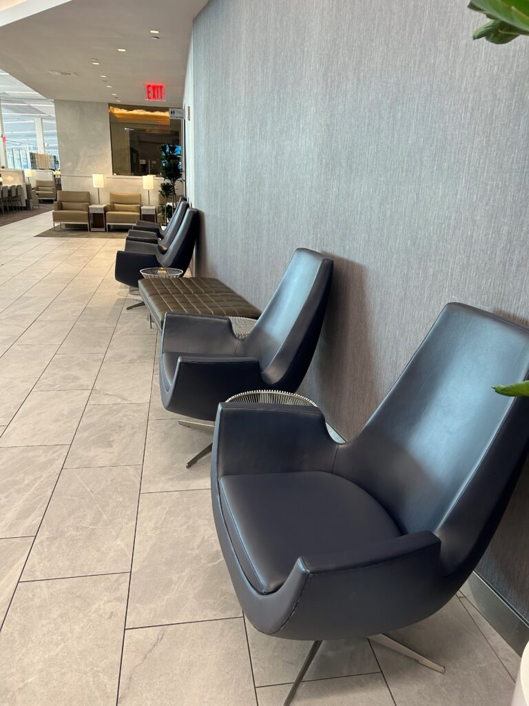 a row of chairs in a room