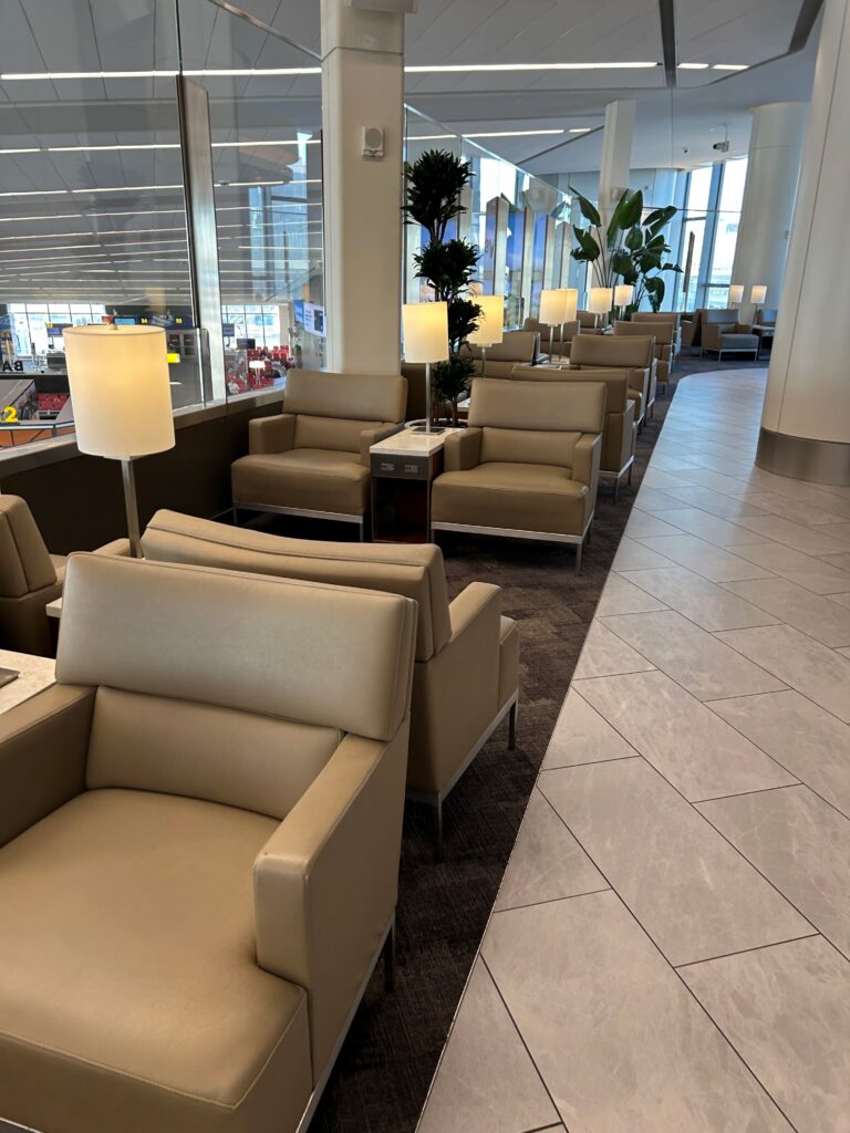 a row of chairs in a room