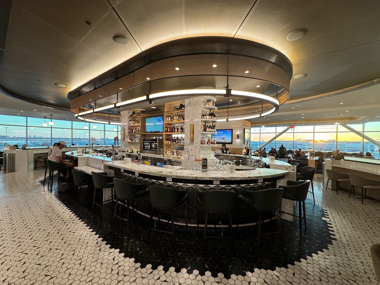 Review: Delta Sky Club New York A8 (JFK)