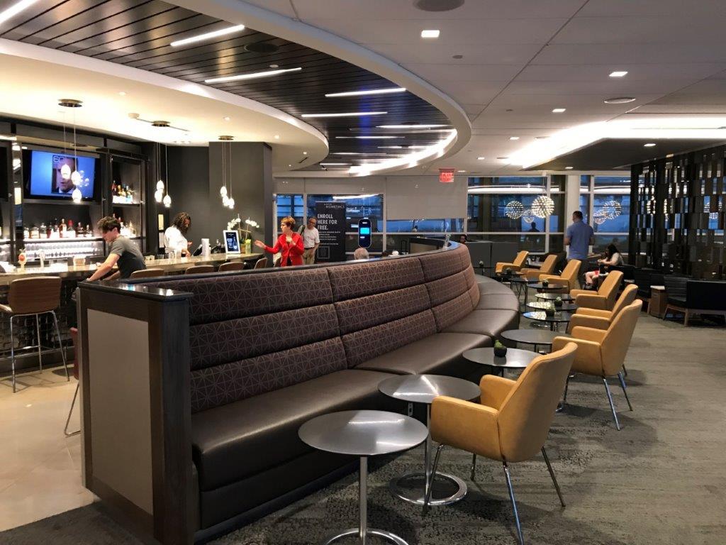 How to get Delta Sky Club access for you and your family