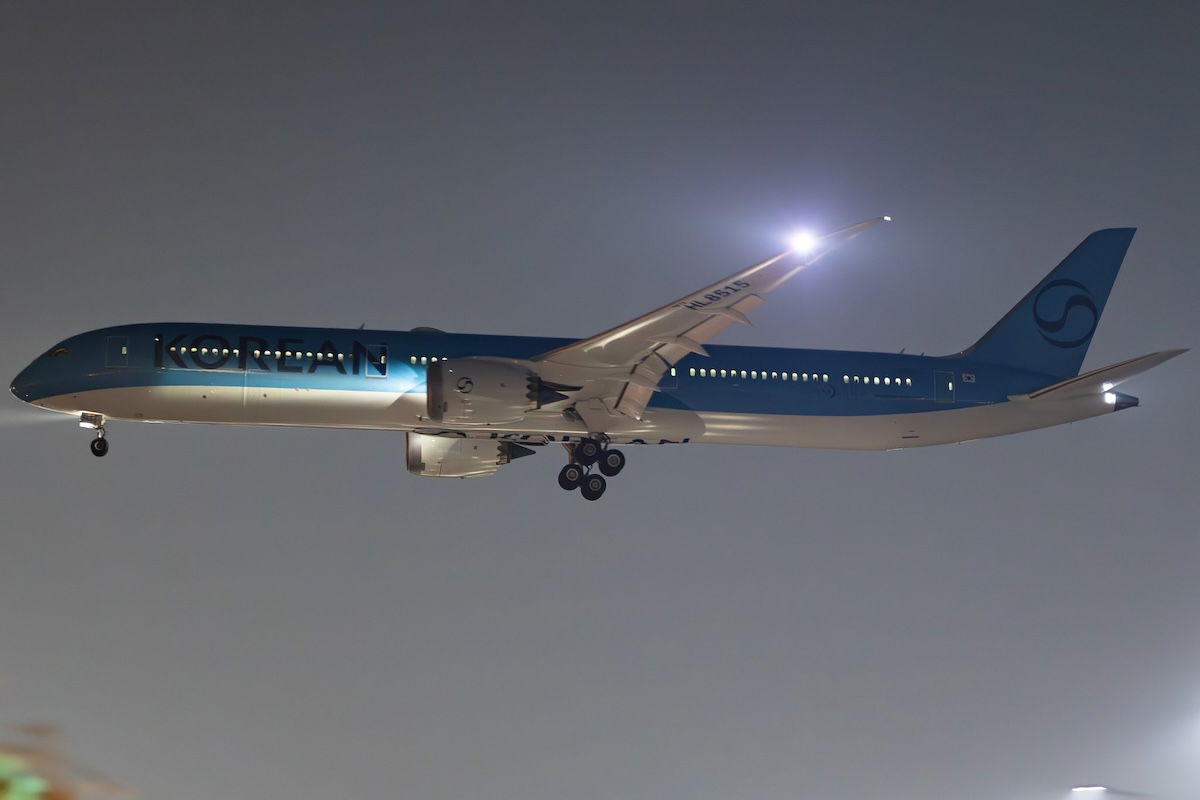 Korean Air Unveils New Livery: Modern, Blue, And Boring?