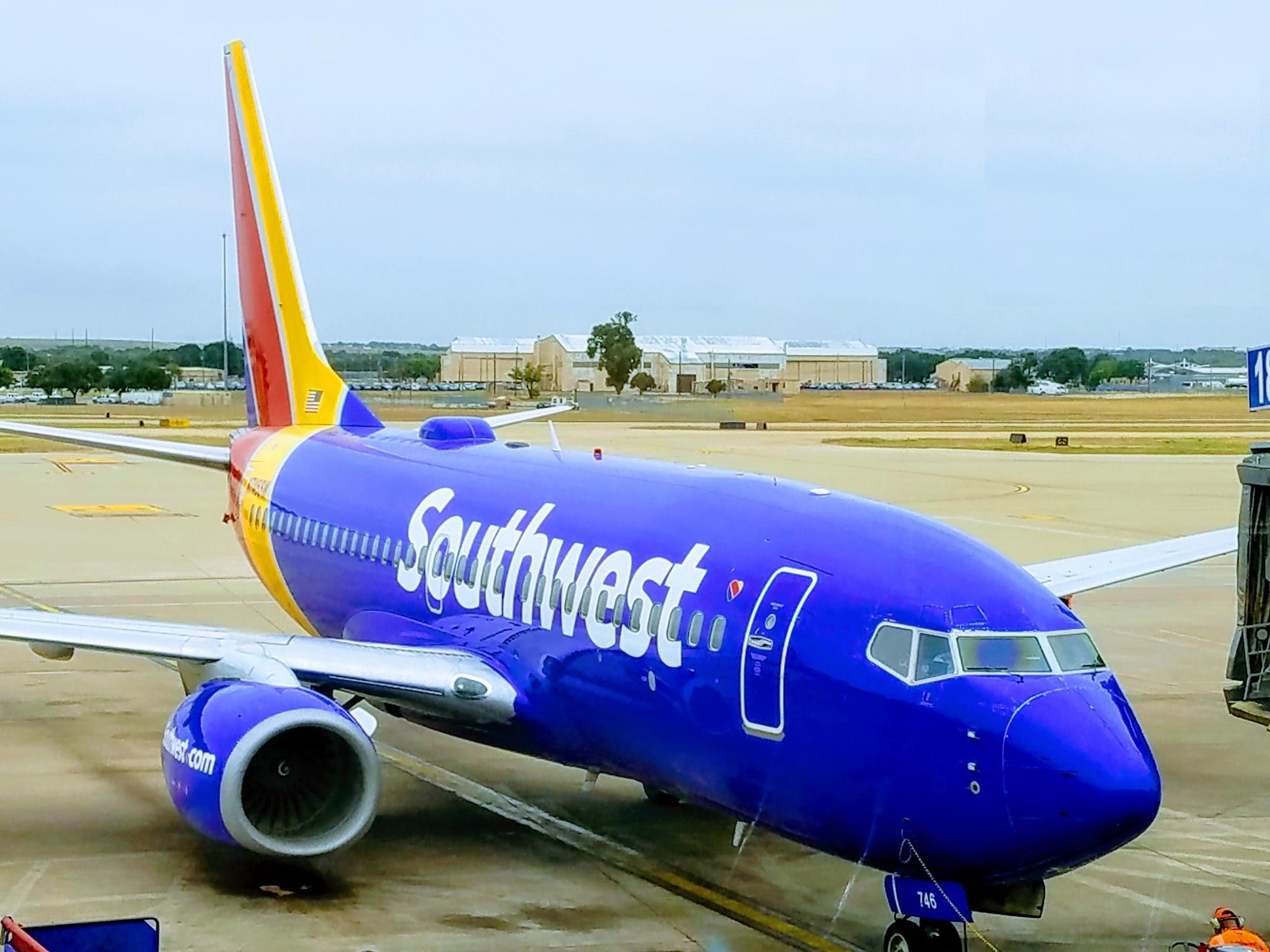 ATC Halts Southwest 737 At 70 Knots As It Attempts Takeoff From Orlando Taxiway