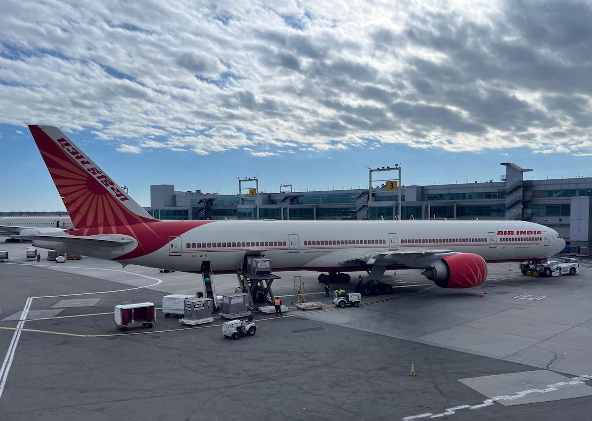 Absurd: Bomb Threat Causes 8-Hour Air India Flight To Nowhere