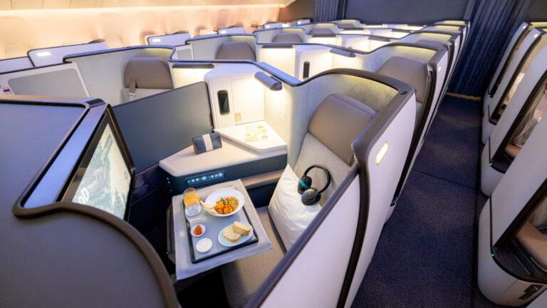 CATHAY PACIFIC: Business Class Aria Suites come to Sydney end of March 2025