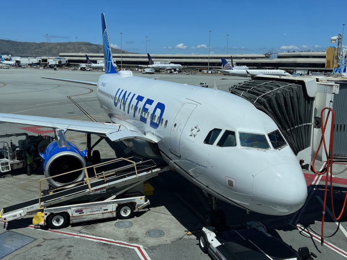 United Airlines Free Starlink Wi-Fi Coming To 1,000+ Planes