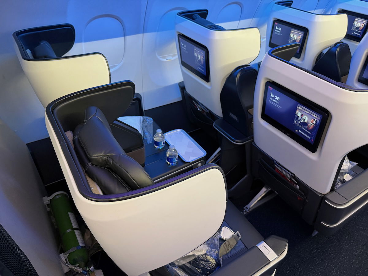 Delta A321neo First Class: Stylish, Sort Of Innovative, And Bulky