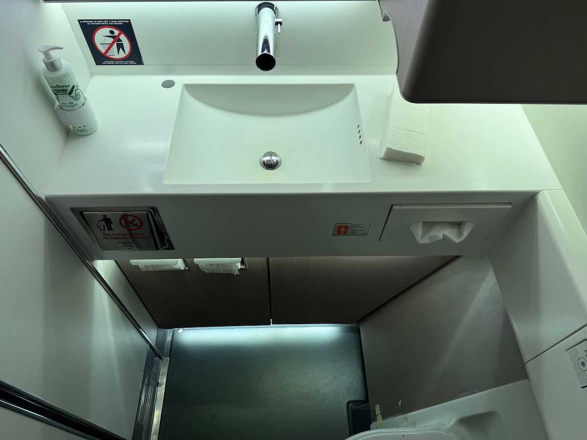 Air France First Class Gets Extra Lavatory, Best Ratio In Industry