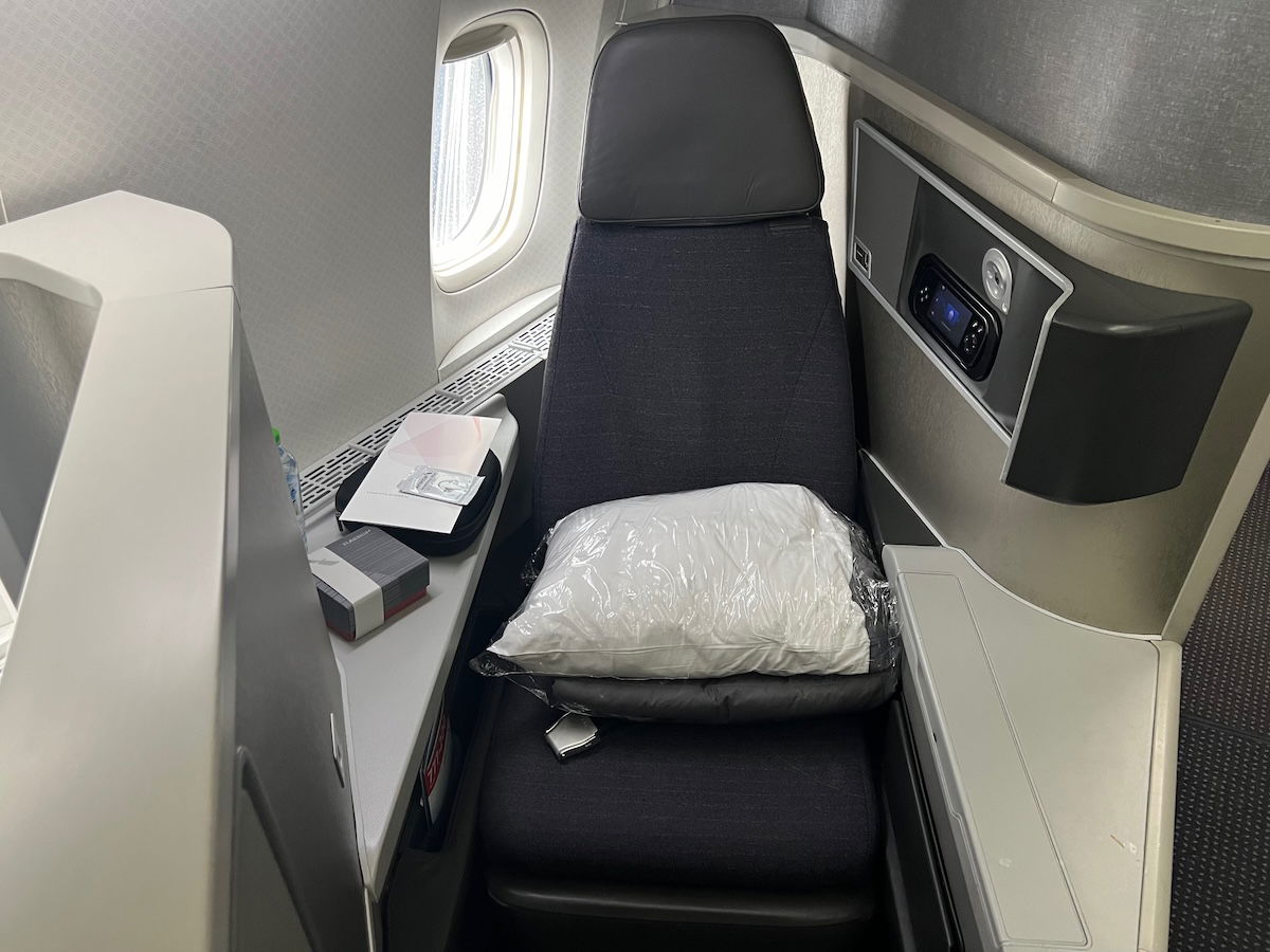 Broken American Business Class Seat: Lowball Compensation Offer?