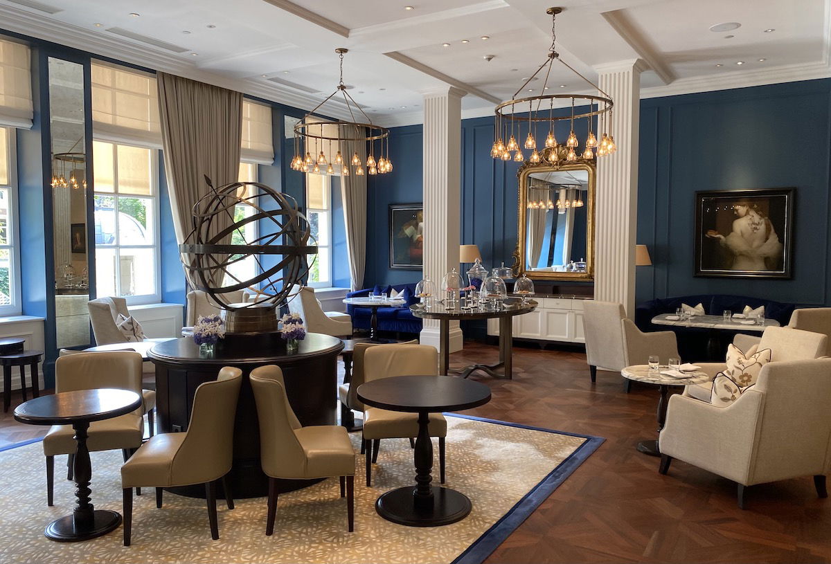 Hilton Honors Amex Business Card Review: Status, Points, & Credits