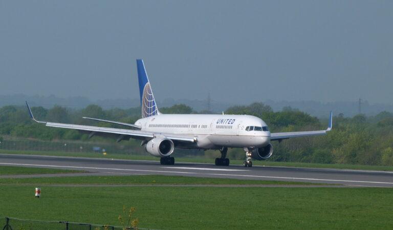 Cruel Summer: United Says “Adios” to Tenerife South Airport