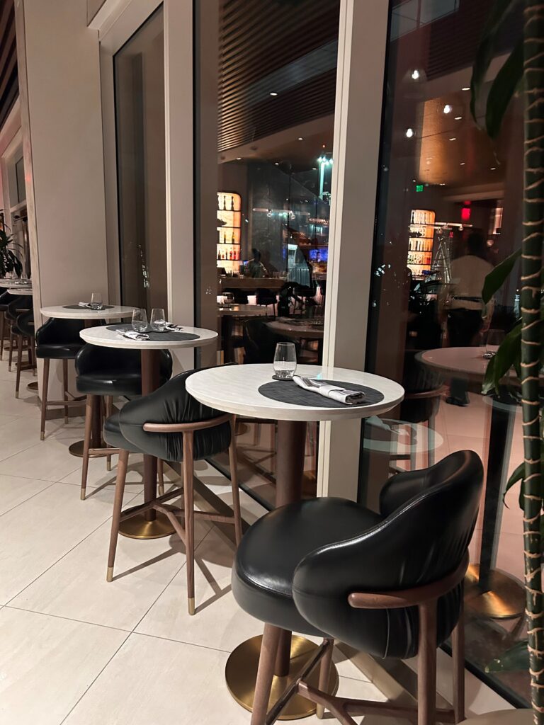 a table and chairs in a restaurant