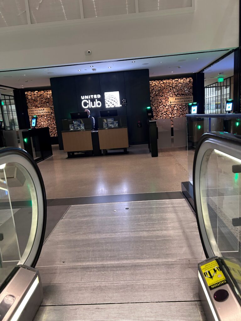 an escalator in a building