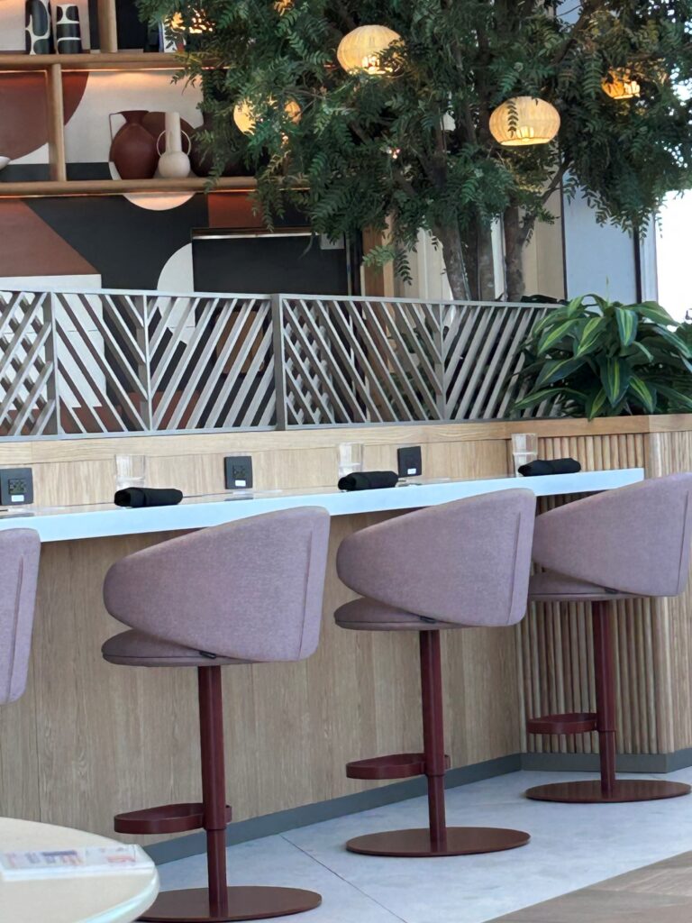 a row of chairs in a room