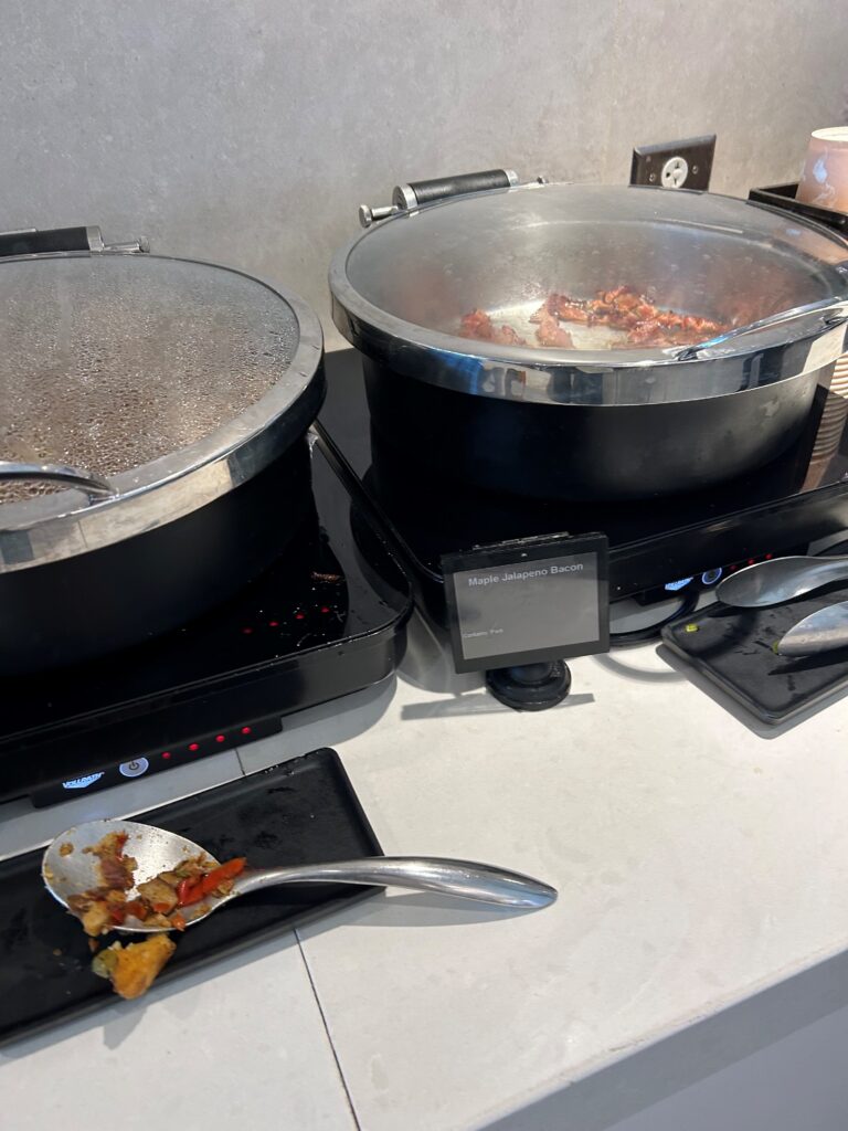 Review: American Airlines Admirals Club – Dallas-Fort Worth (DFW), Terminal D
